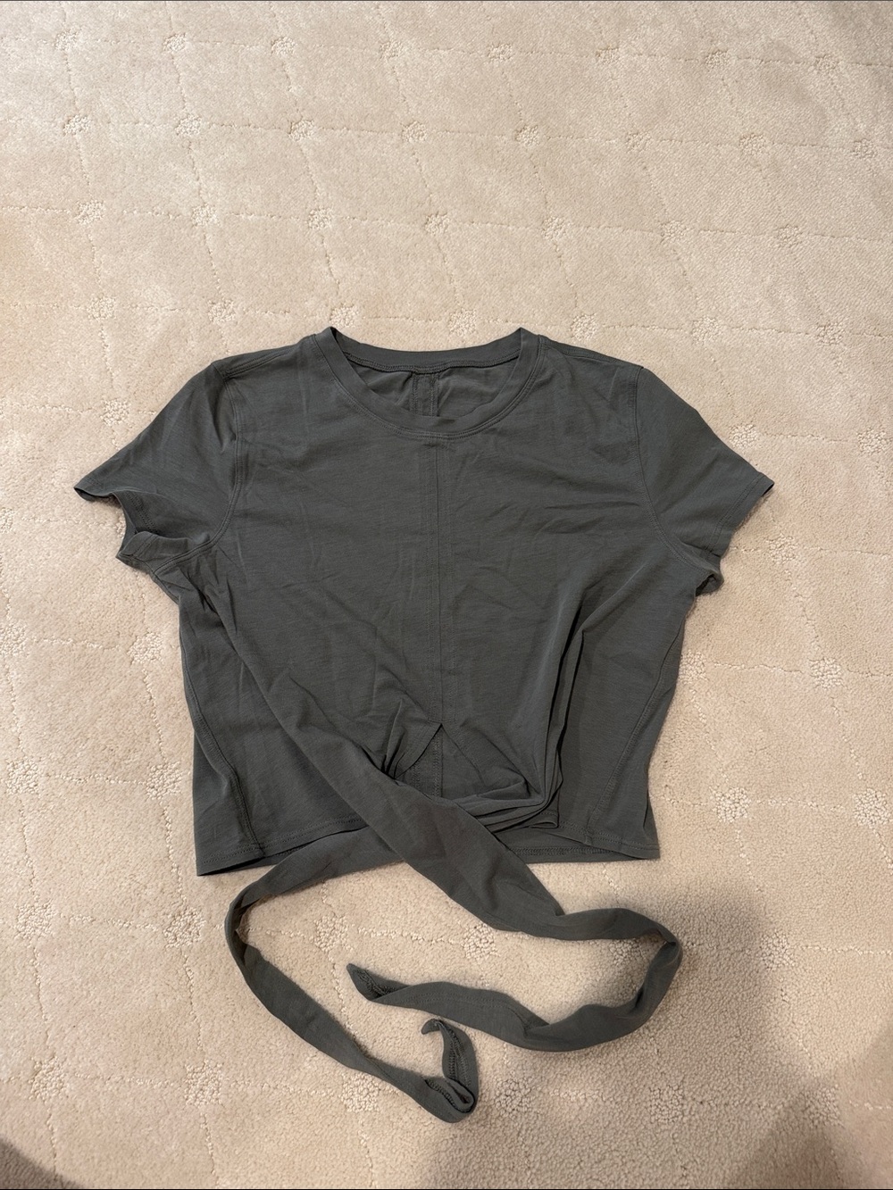 Lululemon Women’s Short Sleeve Tie-Front Top - green